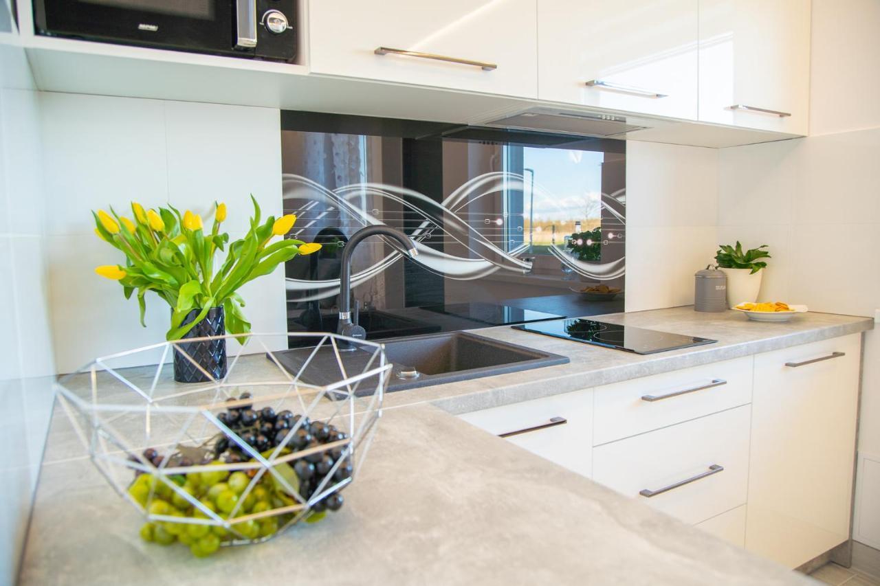 Apartamenty Scarlet Дарлово Экстерьер фото
