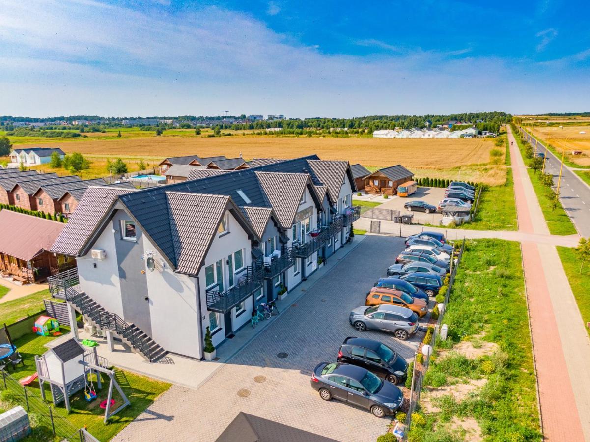 Apartamenty Scarlet Дарлово Экстерьер фото